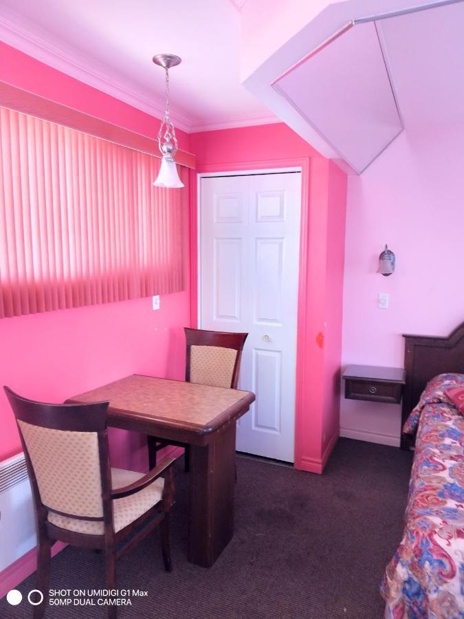 Motel Sainte Catherine Exterior foto